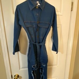 Scrub Wash Hole Denim Jumpsuit